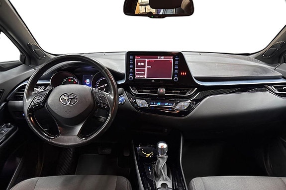 Toyota C-HR 9 of 21