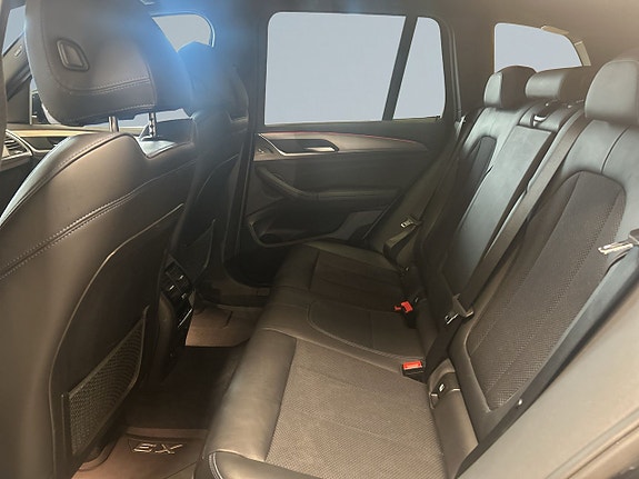 BMW X3 14 of 20