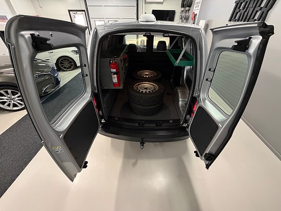 Volkswagen Caddy 16 of 20