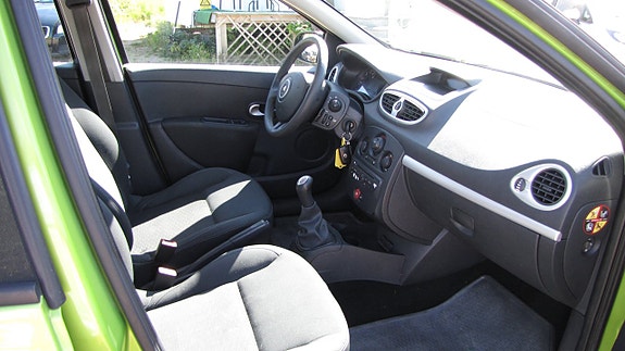 Renault Clio 6 of 8
