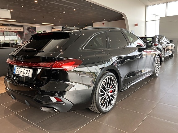 Audi A5 3 of 12