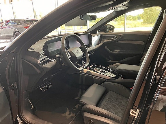 Audi A5 4 of 12