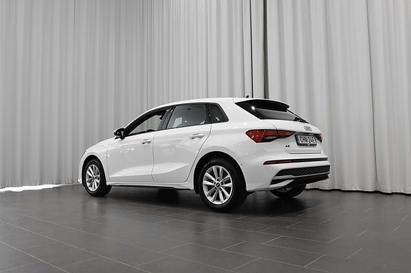 Audi A3 3 of 19