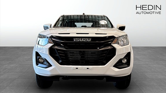 Isuzu D-max 9 of 9