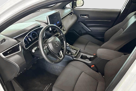 Toyota Corolla Cross 7 of 12