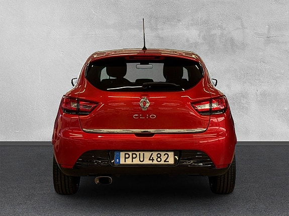 Renault Clio 4 of 25