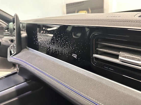 Volkswagen Passat 16 of 20