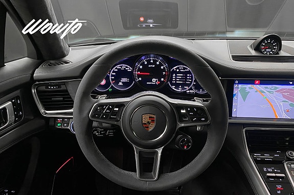 Porsche Panamera GTS 22 of 25