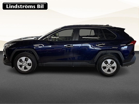 Toyota RAV4 6 of 19