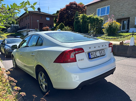 Volvo S60 12 of 17