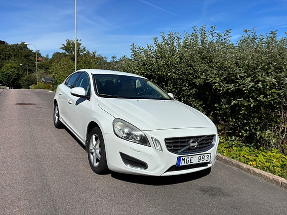 Volvo S60 6 of 17