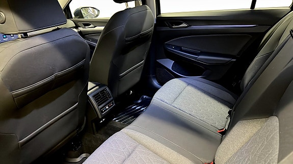 Volkswagen Golf I 11 of 22