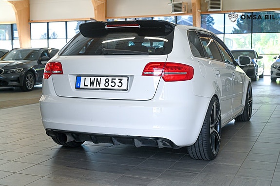 Audi A3 3 of 19
