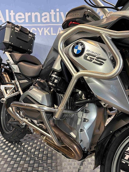 BMW R1200GS 8 of 15