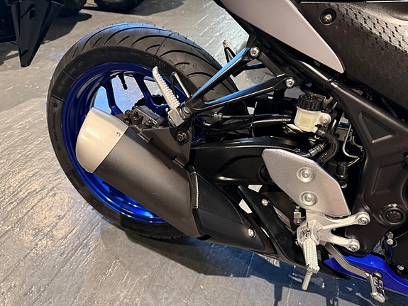 Yamaha R3 13 of 13