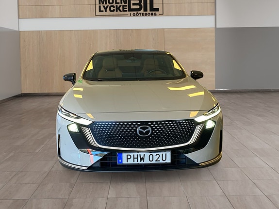 Mazda 6e 8 of 15