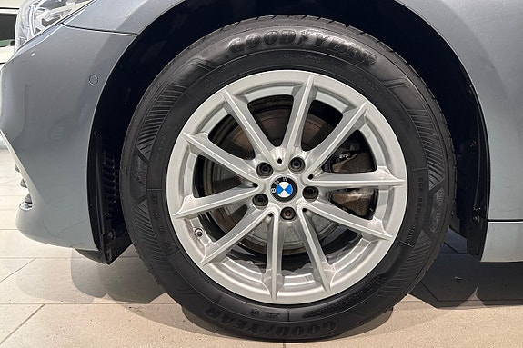 BMW 520d 15 of 19