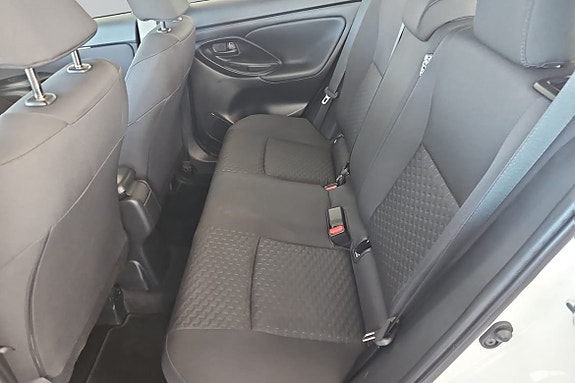 Toyota Yaris Cross 13 of 30