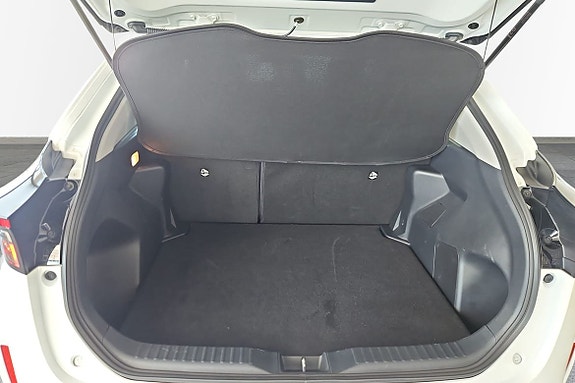 Toyota Yaris Cross 19 of 30