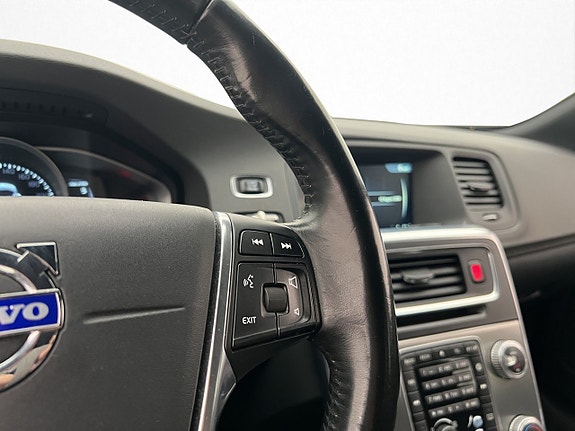 Volvo V60 16 of 29
