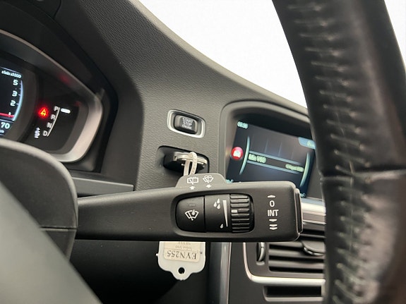 Volvo V60 17 of 29