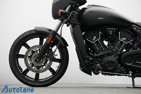 Indian Scout Rogue* Endast 467 mil 13 of 26