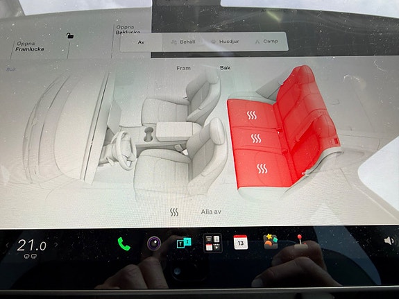 Tesla Model Y 11 of 14