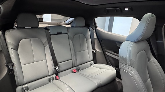Polestar 2 9 of 21