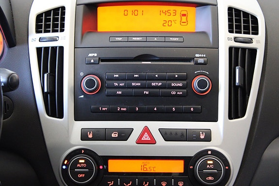 Kia Ceed 14 of 18