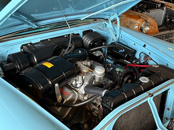 Chrysler New Yorker 11 of 26