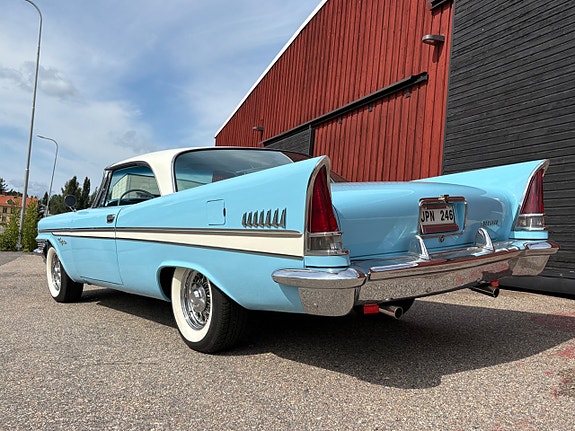 Chrysler New Yorker 5 of 26