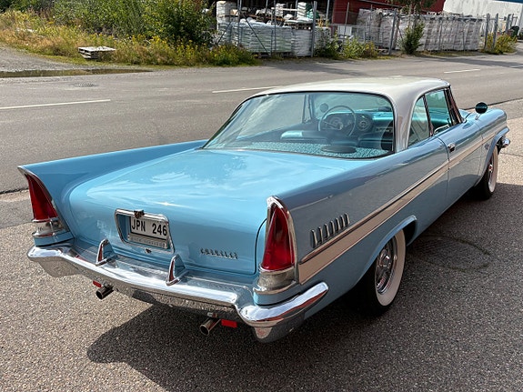 Chrysler New Yorker 7 of 26