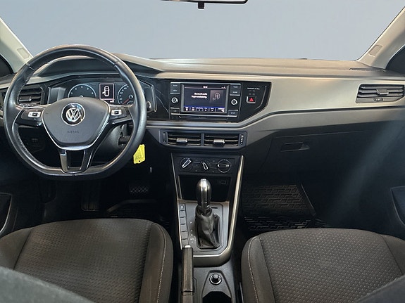 Volkswagen Polo 8 of 19