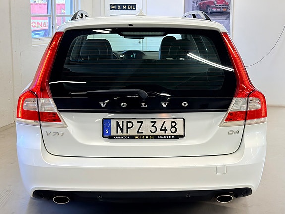 Volvo V70 7 of 20