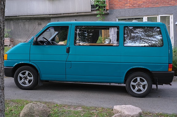 Volkswagen Transporter 2 of 26