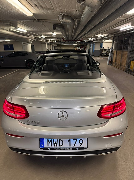 Mercedes-Benz C200 4 of 11