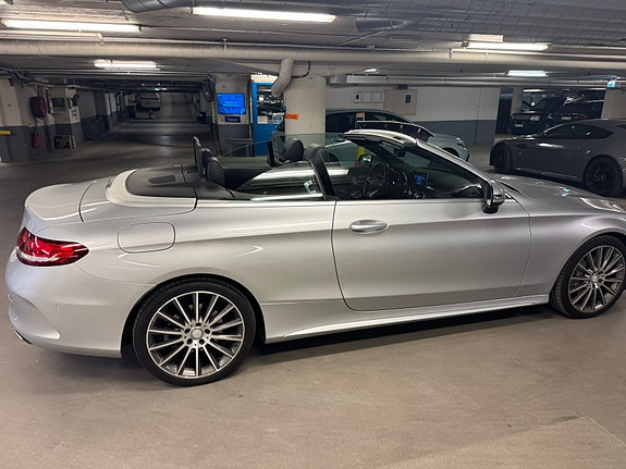 Mercedes-Benz C200 5 of 11