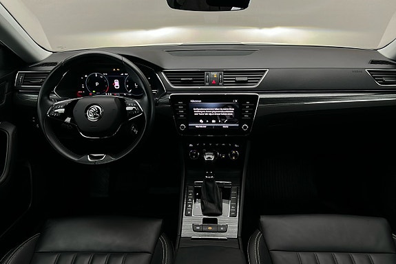Skoda Superb 6 of 28