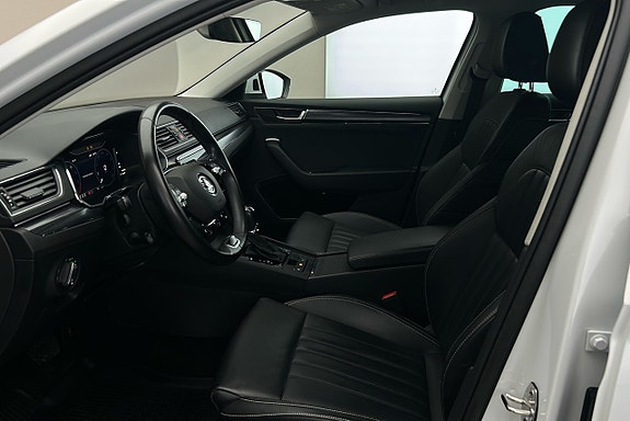 Skoda Superb 10 of 28