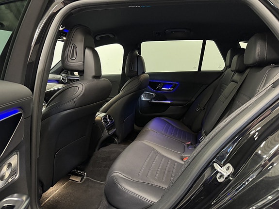 Mercedes-Benz C300 9 of 22