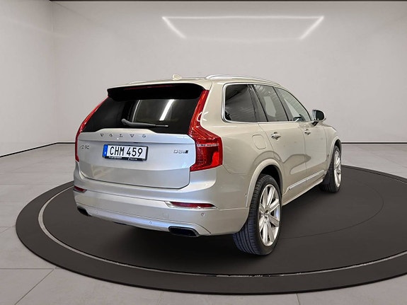 Volvo XC90 29 of 30