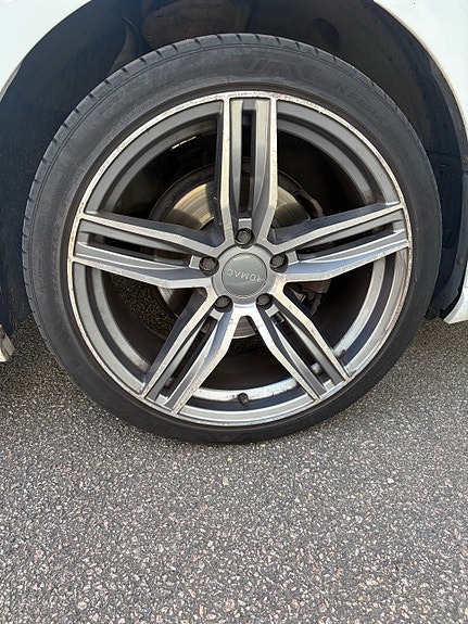 Volkswagen Golf VII 13 of 15