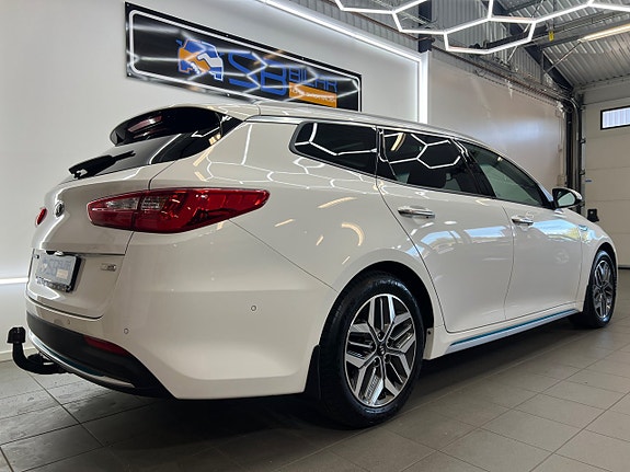Kia Optima 5 of 30