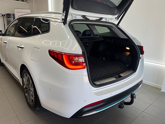 Kia Optima 12 of 30