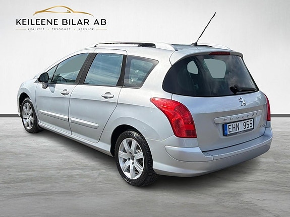 Peugeot 308 SW 9 of 23