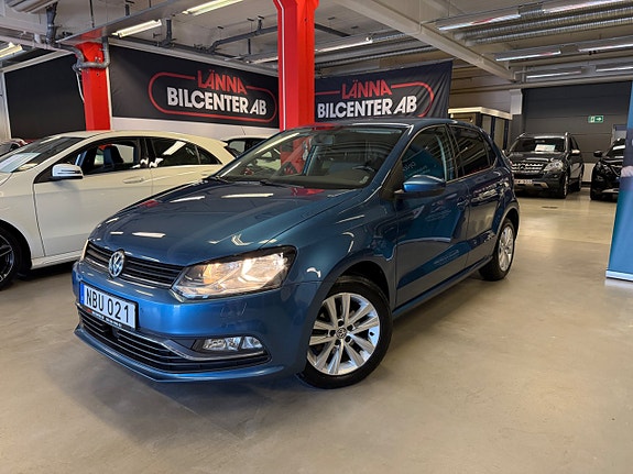 Volkswagen Polo 2 of 25
