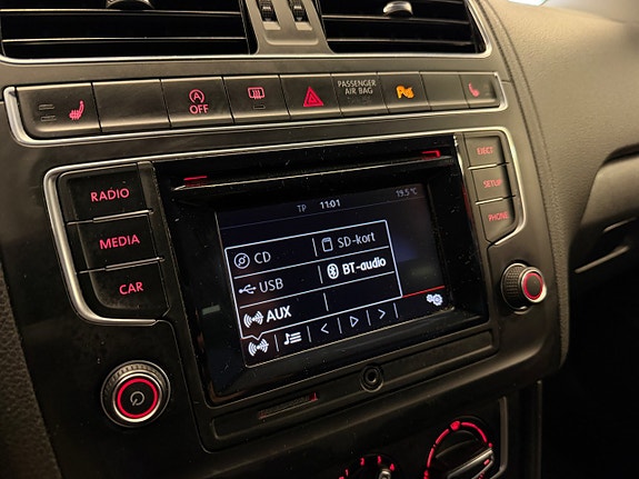 Volkswagen Polo 14 of 25