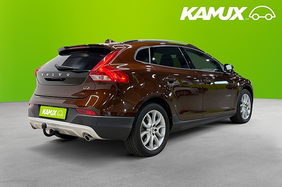 Volvo V40 Cross Country 4 of 21