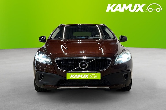 Volvo V40 Cross Country 6 of 21