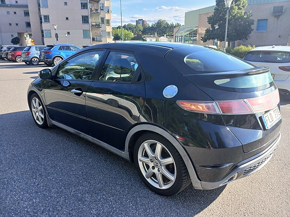 Honda Civic 5 of 6
